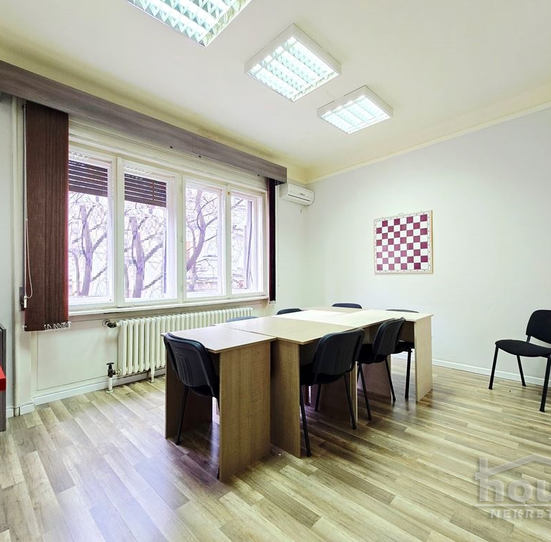 Stan Prodaja Novi Sad  155 m2