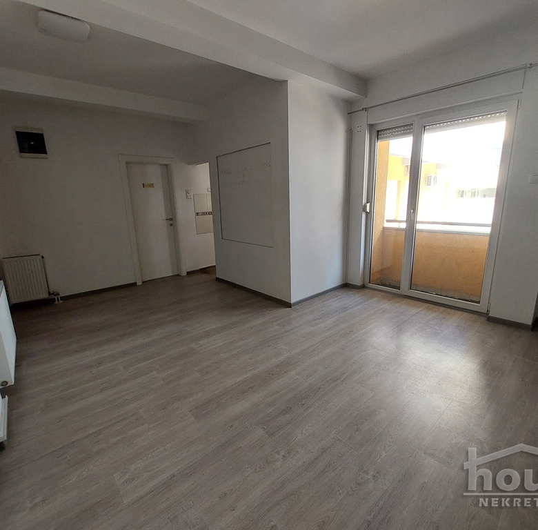 Stan Prodaja Novi Sad  69 m2