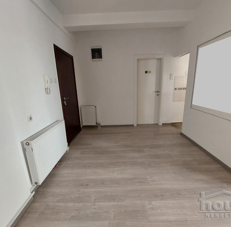 Stan Prodaja Novi Sad  69 m2