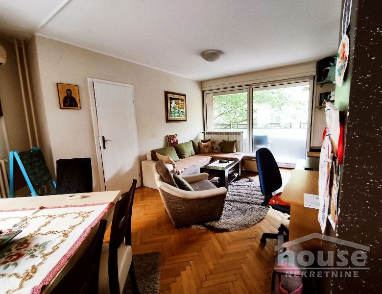 Stan Prodaja Novi Sad  86 m2