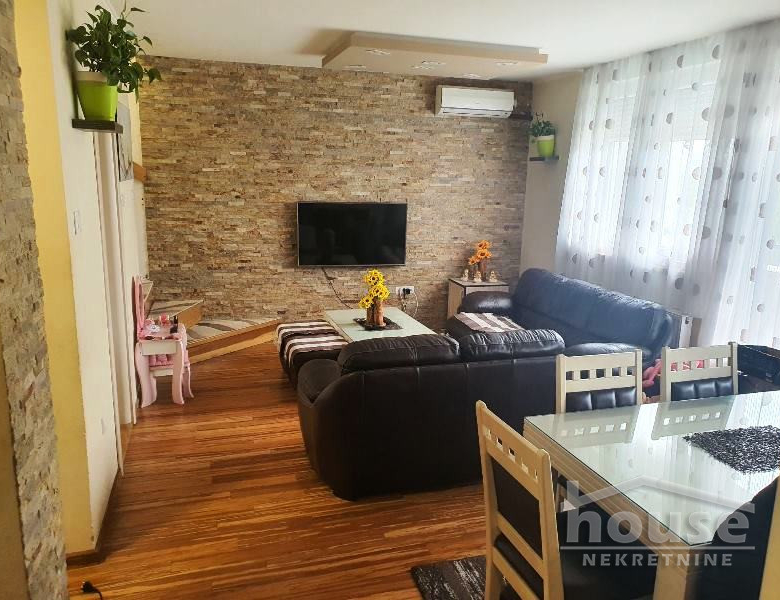 Stan Prodaja Novi Sad  105 m2