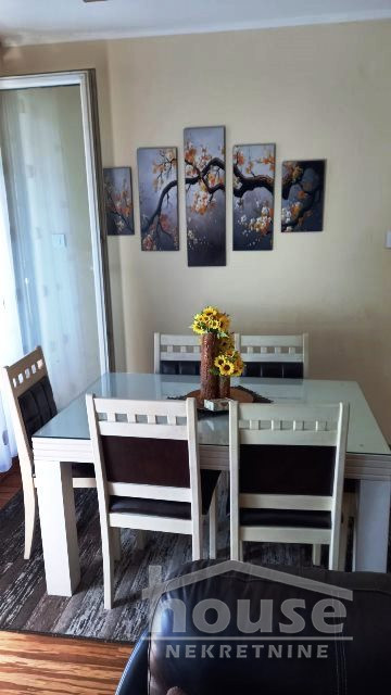 Stan Prodaja Novi Sad  105 m2