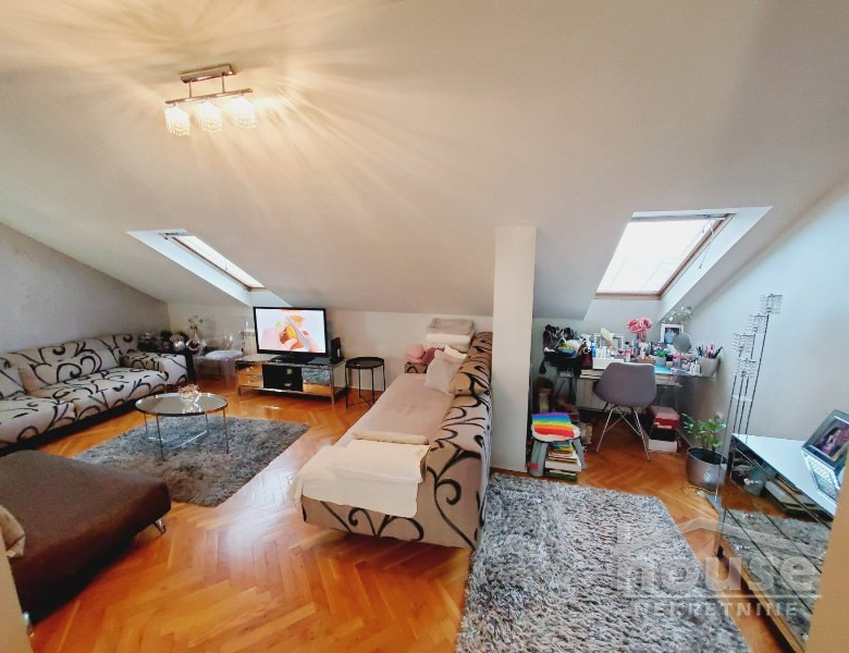 Stan Prodaja Novi Sad  80 m2