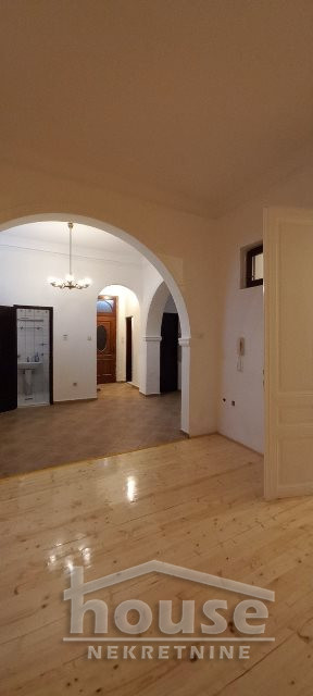 Kuća Izdavanje Novi Sad  260 m2