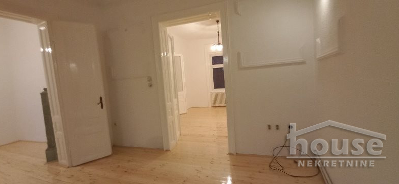 Kuća Izdavanje Novi Sad  260 m2