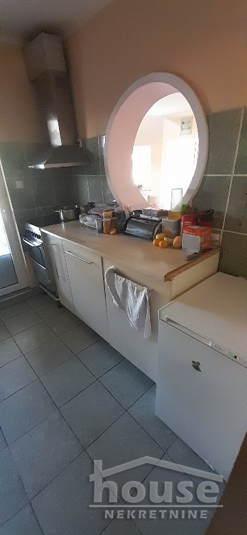 Kuća Prodaja Novi Sad  194 m2