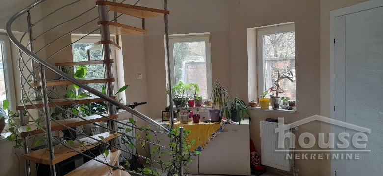Kuća Prodaja Novi Sad  194 m2