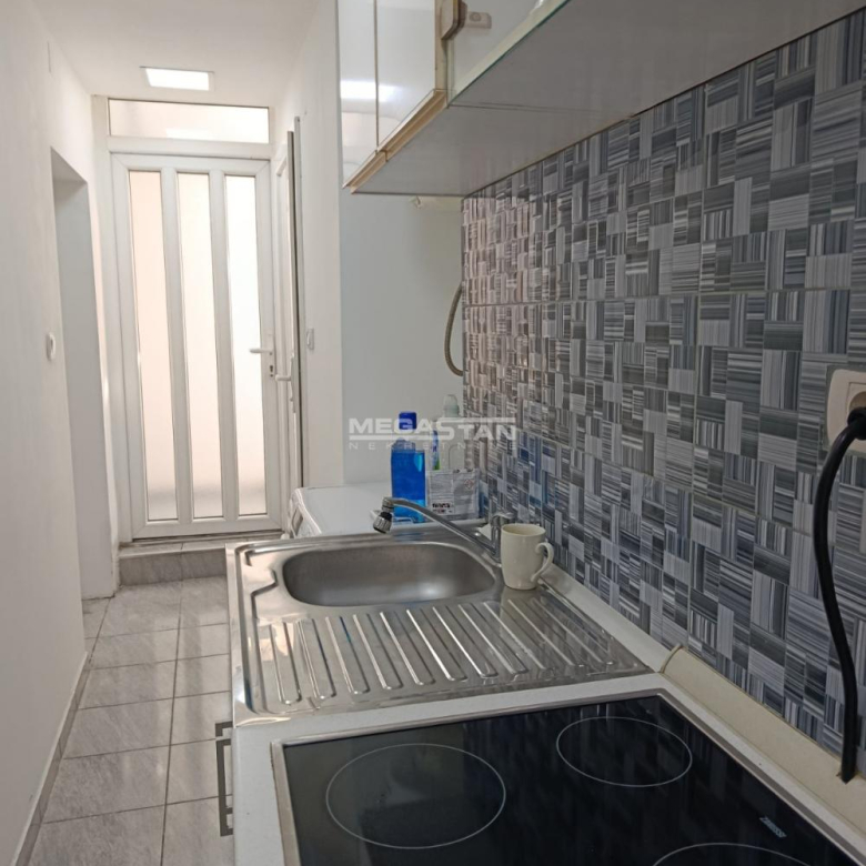 Stan Prodaja Beograd Karaburma 25 m2