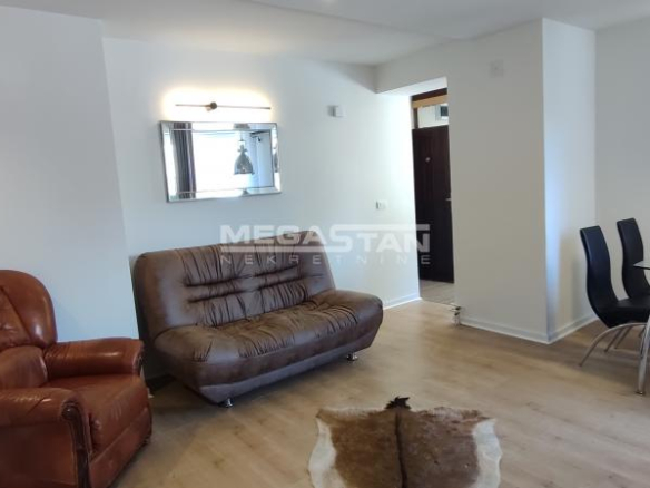Stan Izdavanje Beograd Politika 60 m2