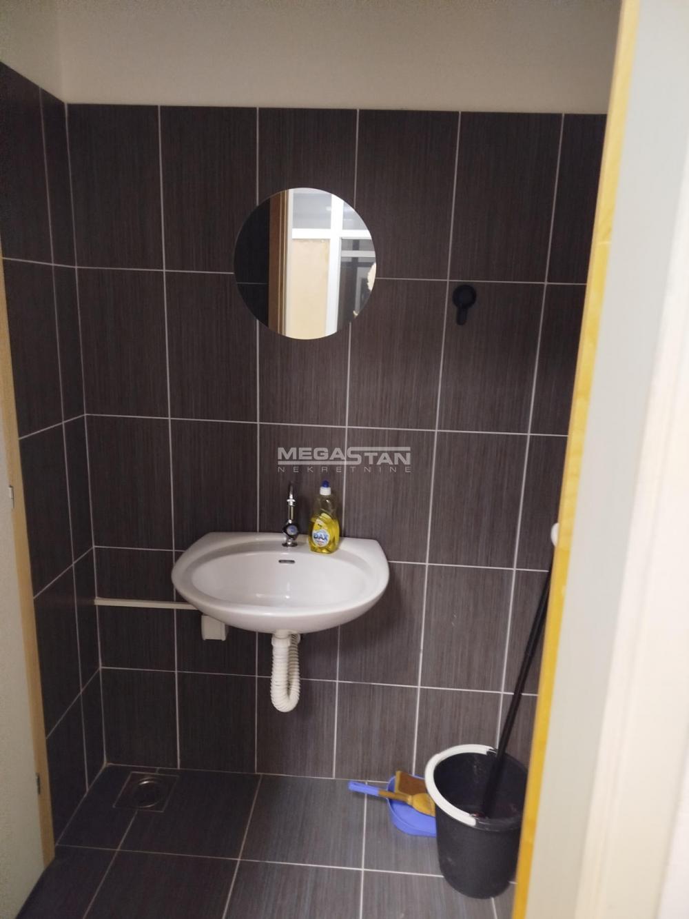 Lokal Prodaja Beograd Lokal Prodaja Beograd Trošarina 14 m2