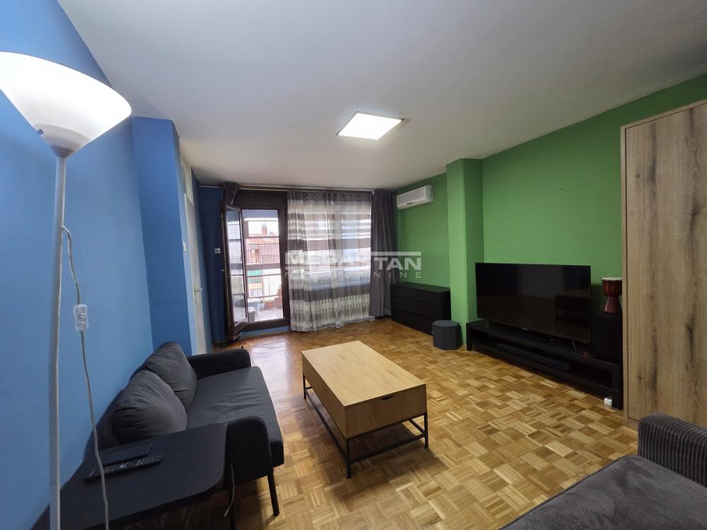 Jednoiposoban stan na prodaju, Blok 72, Beograd, 65m², 209.000 €