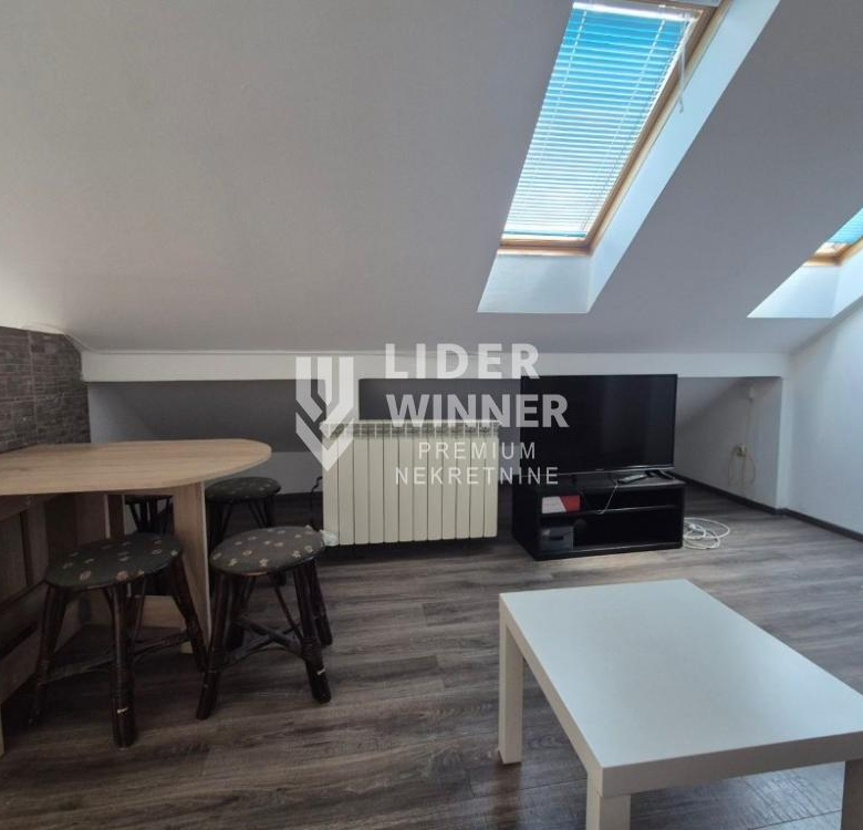Stan Izdavanje Beograd Julino Brdo 65 m2