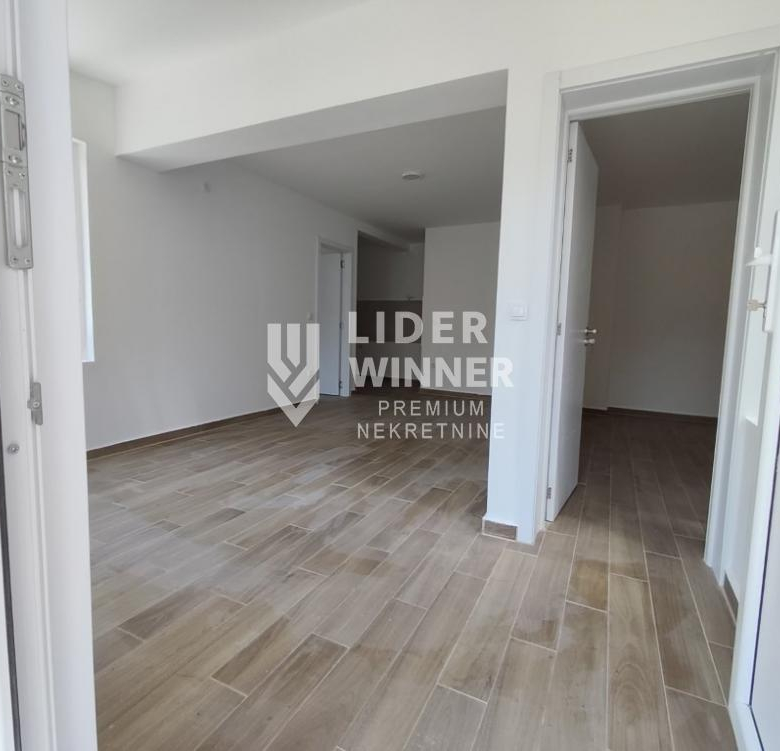 Stan Prodaja Beograd Severni Bulevar 52 m2