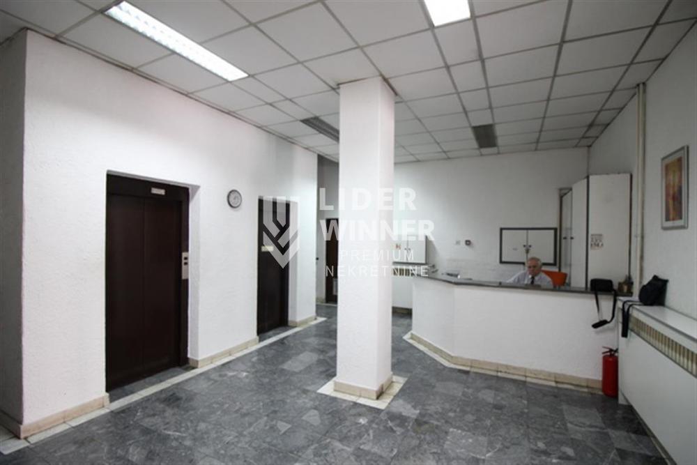 148120686-10-20260702162846 Lokal za izdavanje, Centar, Beograd, 220m², 1.950 €/mes