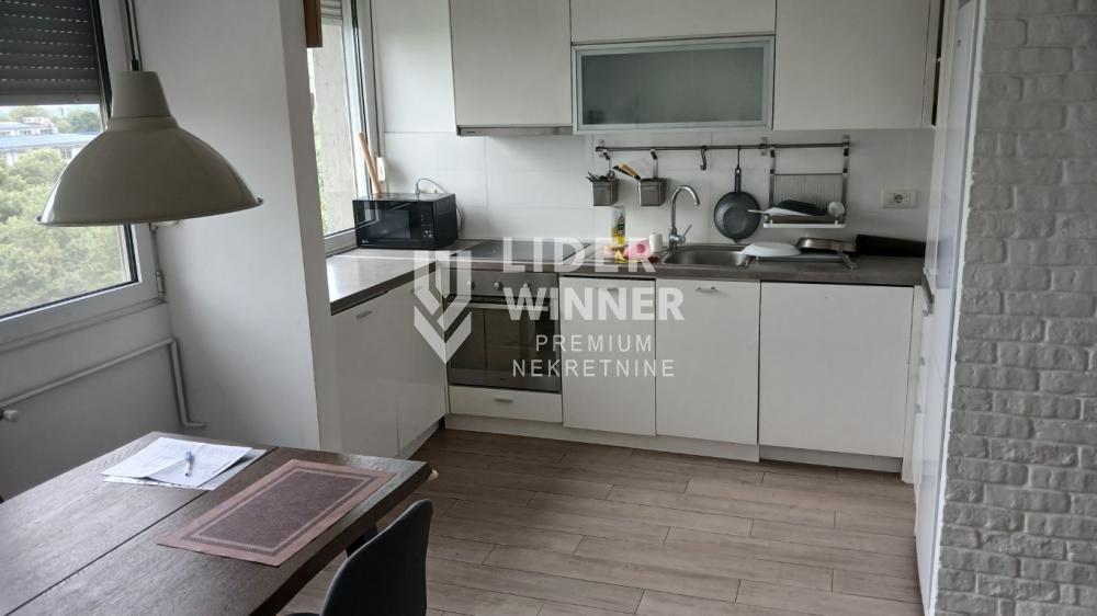 Stan Izdavanje Beograd Hotel Yu 78 m2