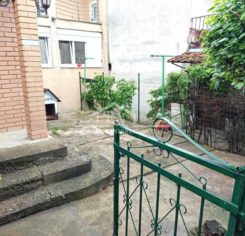Stan Prodaja Beograd Petlovo Brdo 68 m2