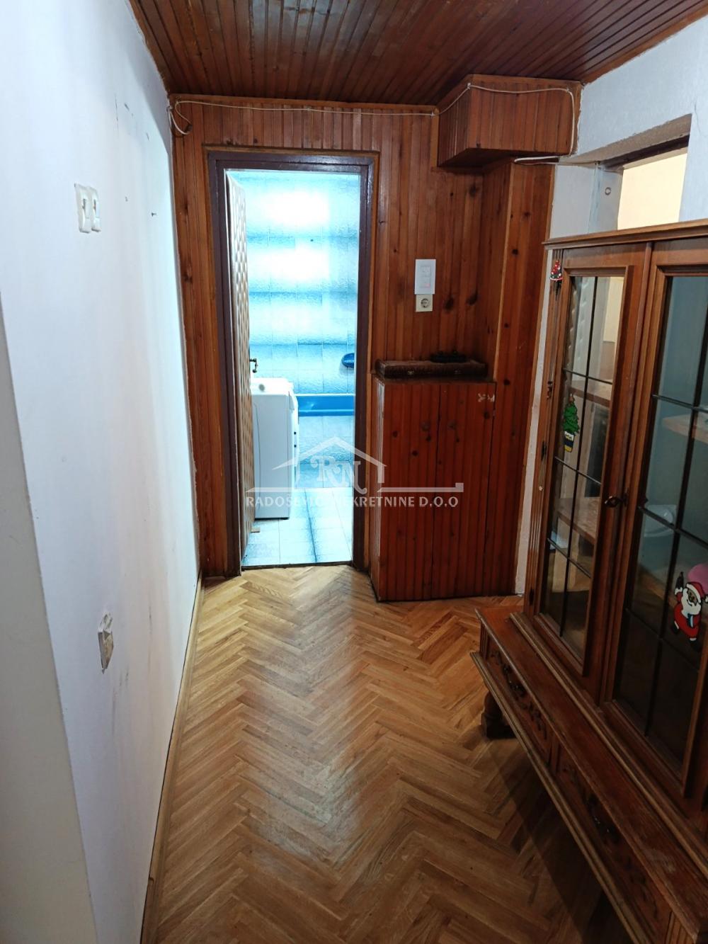 Stan Prodaja Beograd Stan Prodaja Beograd Petlovo Brdo 68 m2
