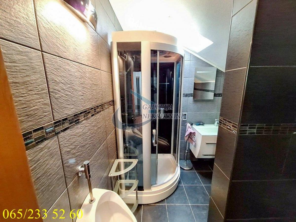 actionimagesite31agencygalerijanekimgfob8a5kmue-14 Petosoban stan na prodaju, Veliki Mokri Lug, Beograd, 96m², 249.000 €