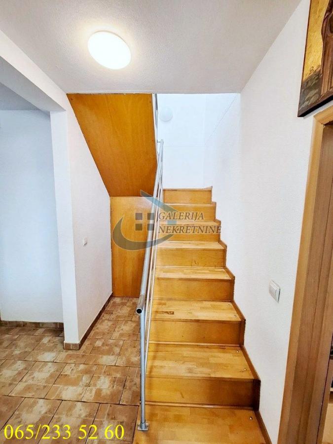 actionimagesite31agencygalerijanekimgzvvsuak3kt-19 Petosoban stan na prodaju, Veliki Mokri Lug, Beograd, 96m², 249.000 €