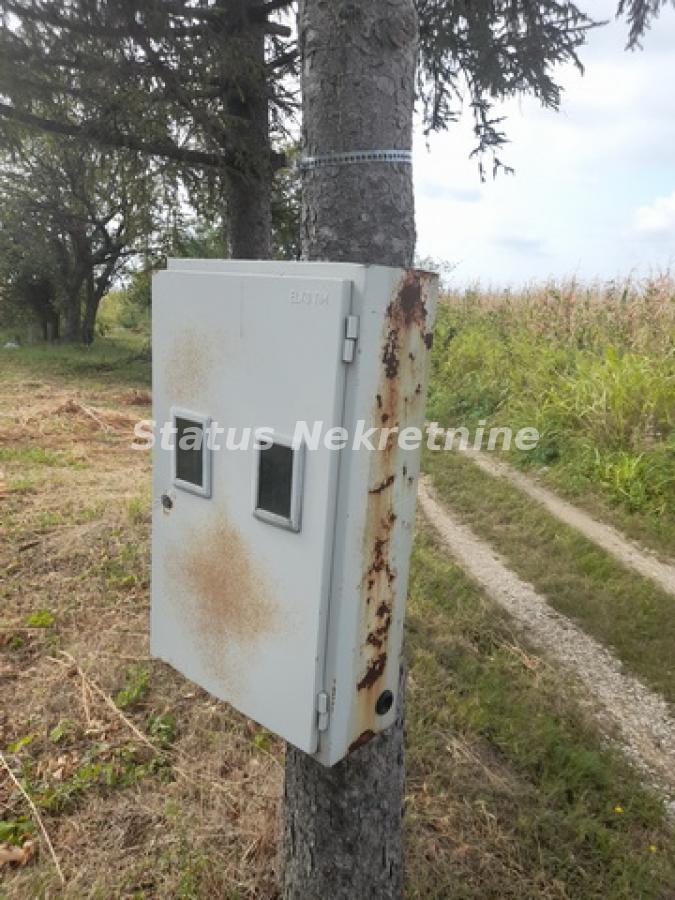 actionimagesite31agencystatusimgfmmsnryy8a-20230831-102932-resize Plac na prodaju, Vrdnik, Irig, 108 ari, 333.720 €
