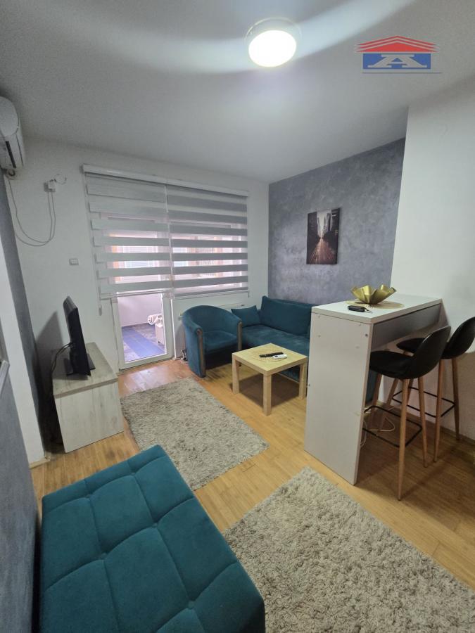 Stan Izdavanje Novi Sad  35 m2