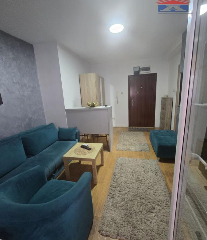 Stan Izdavanje Novi Sad  35 m2