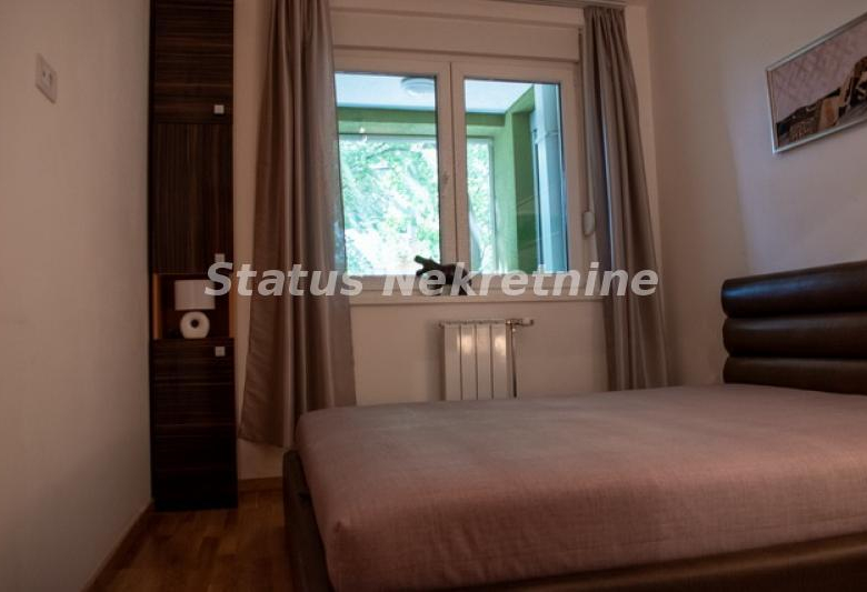 Stan Izdavanje Novi Sad  53 m2