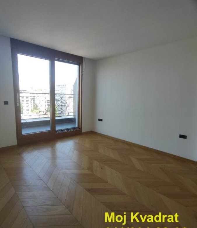 Stan Prodaja Beograd Južni Bulevar 193 m2