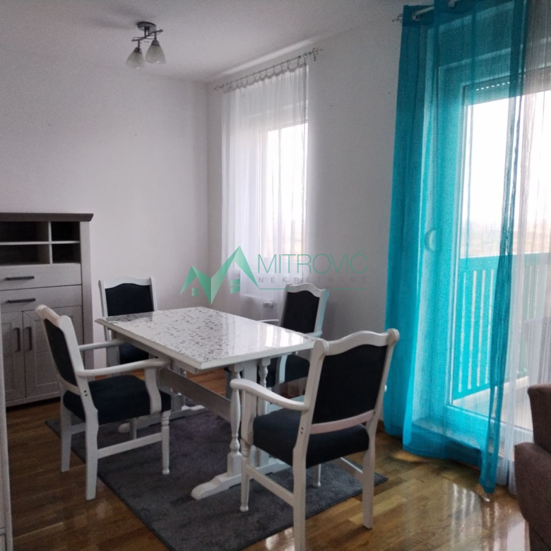 Stan Prodaja Novi Sad  56 m2