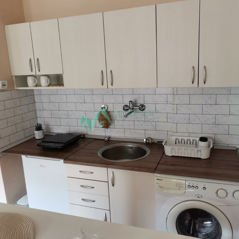Stan Prodaja Novi Sad  22 m2