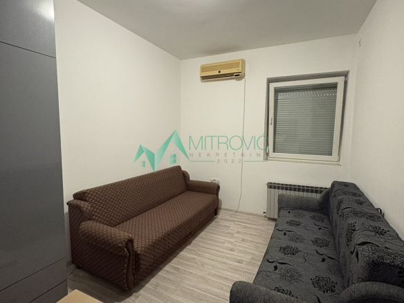 Stan Prodaja Novi Sad  28 m2