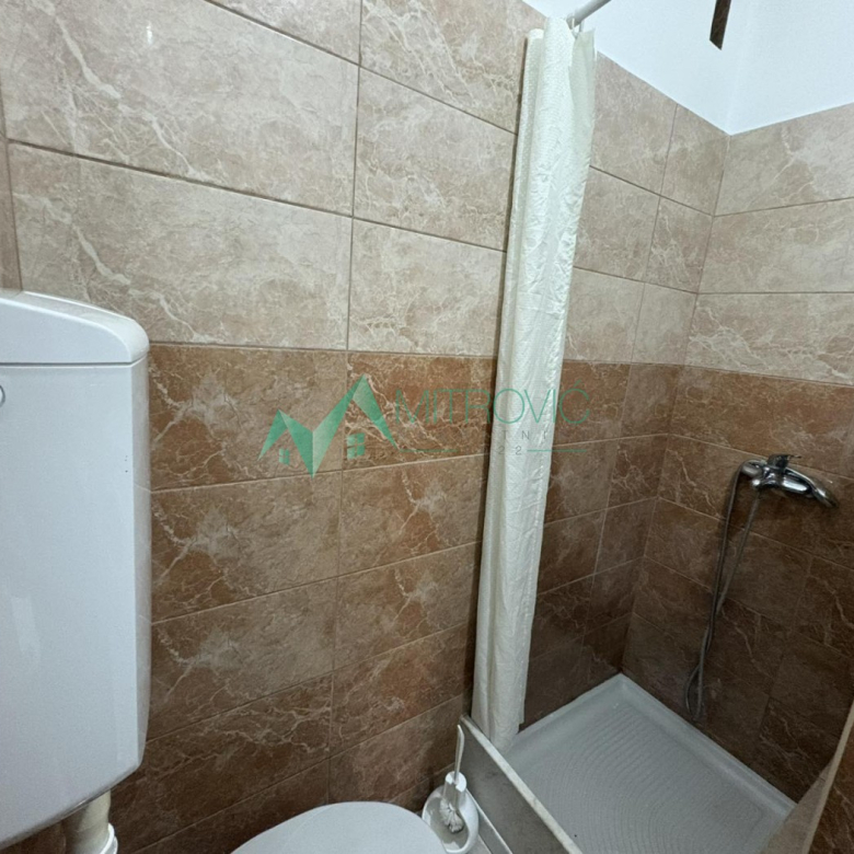 Stan Prodaja Novi Sad  28 m2