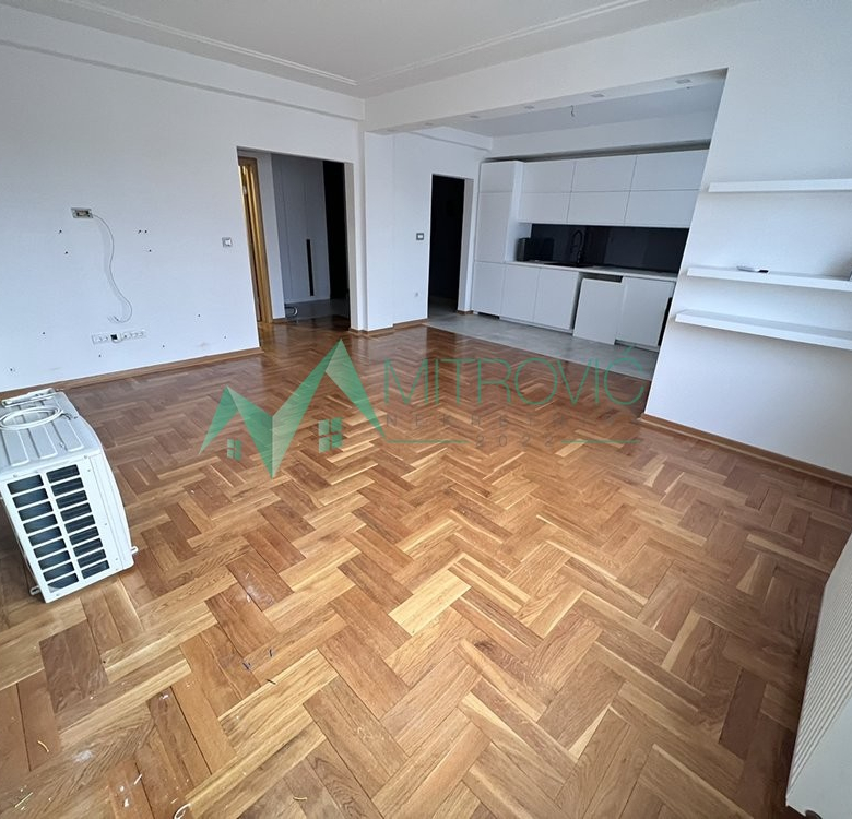 Lokal Prodaja Novi Sad  146 m2