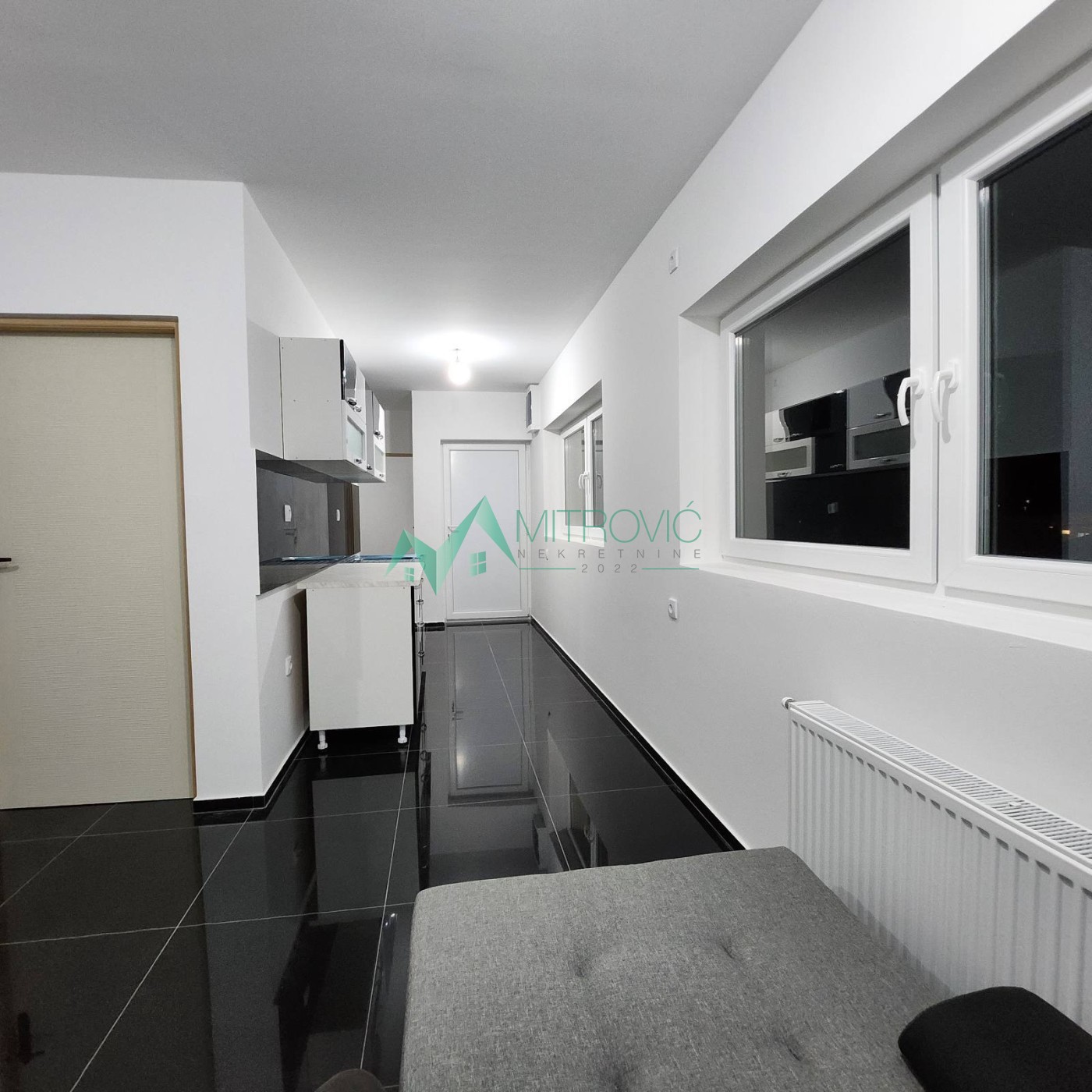Stan Prodaja Novi Sad  50 m2