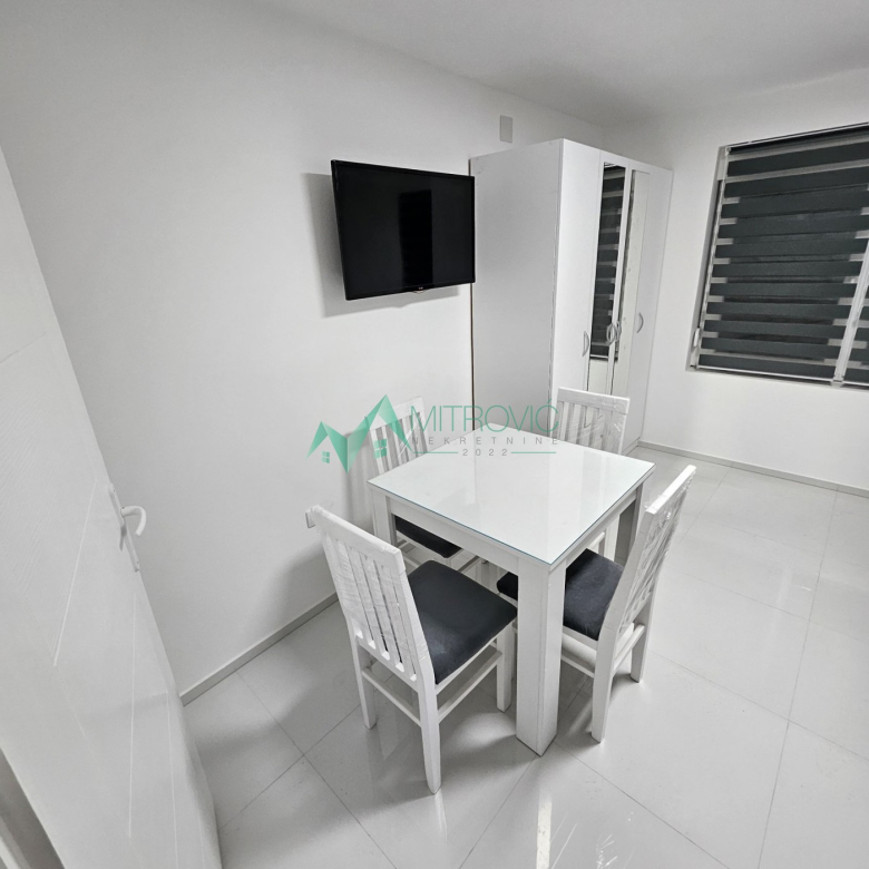 Stan Prodaja Novi Sad  25 m2