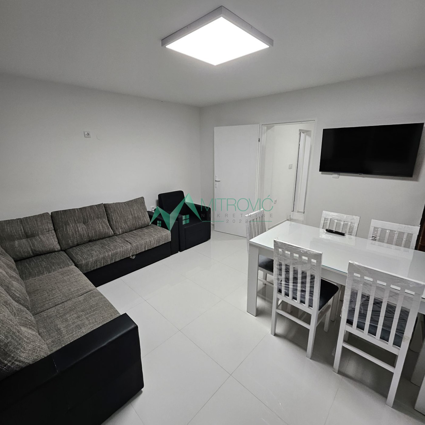Stan Prodaja Novi Sad  45 m2