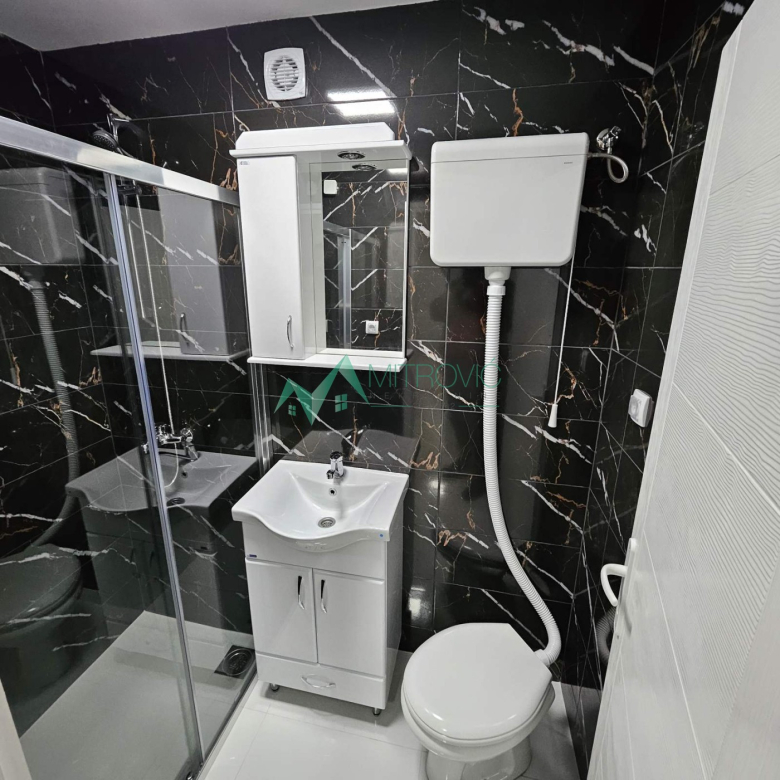 Stan Prodaja Novi Sad  45 m2