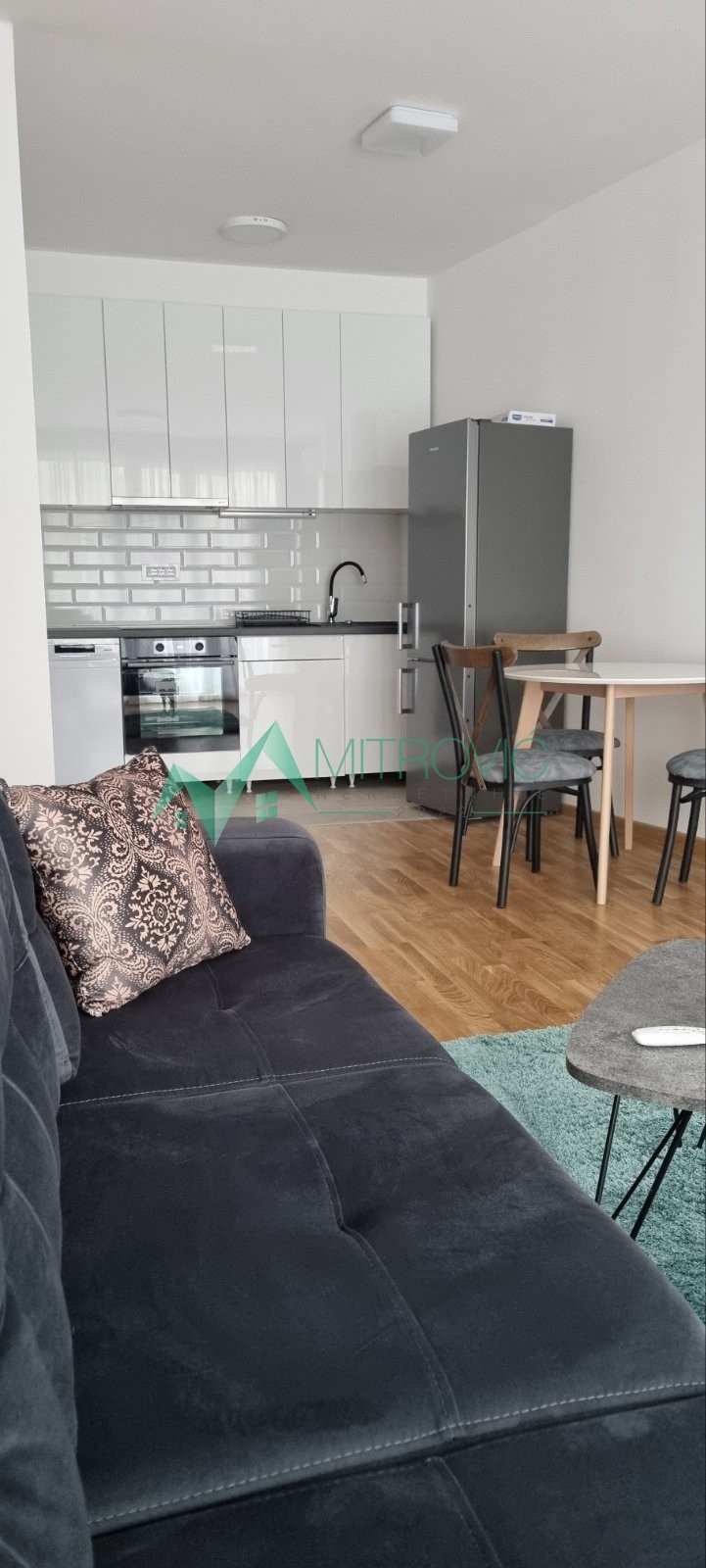 stanovi-2-re-petrovaradin-1004483-ishut Dvosoban stan na prodaju, Petrovaradin, Novi Sad, 45m², 139.000 €
