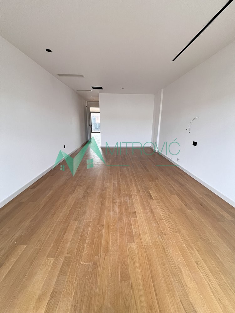 stanovi-5-re-telep-1001632-r03en Petosoban stan na prodaju, Telep, Novi Sad, 210m², 669.500 €