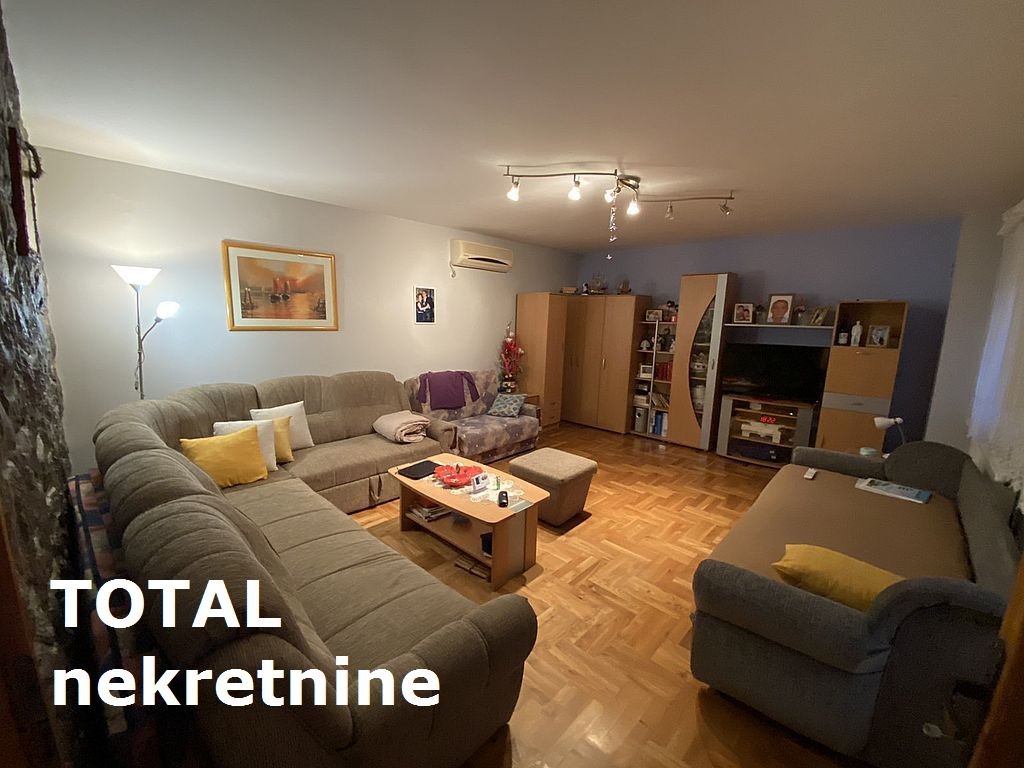 Kuća Prodaja Novi Sad Kuća Prodaja Novi Sad Popovica 220 m2