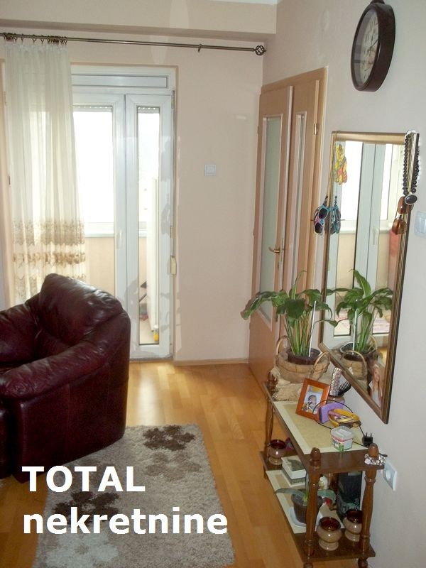 Stan Prodaja Novi Sad Stan Prodaja Novi Sad 76 m2
