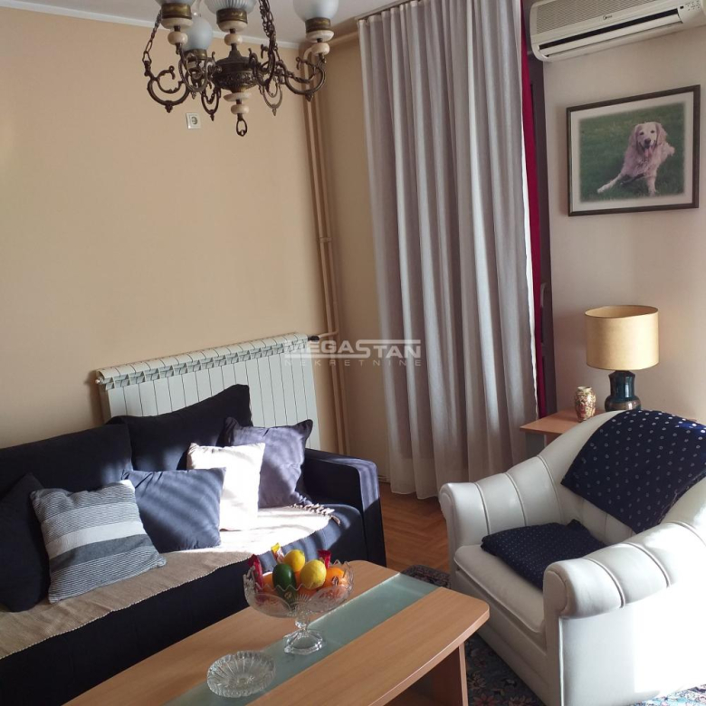 Stan Izdavanje Beograd  33 m2