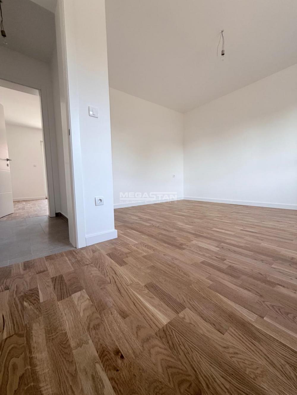 Kuća Prodaja Pančevo  199 m2