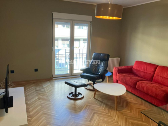 Stan Izdavanje Beograd Krunski Venac 78 m2