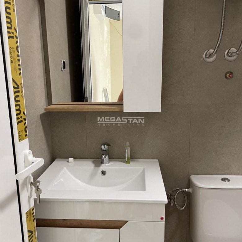 Lokal Izdavanje Beograd Blok 70a 23 m2