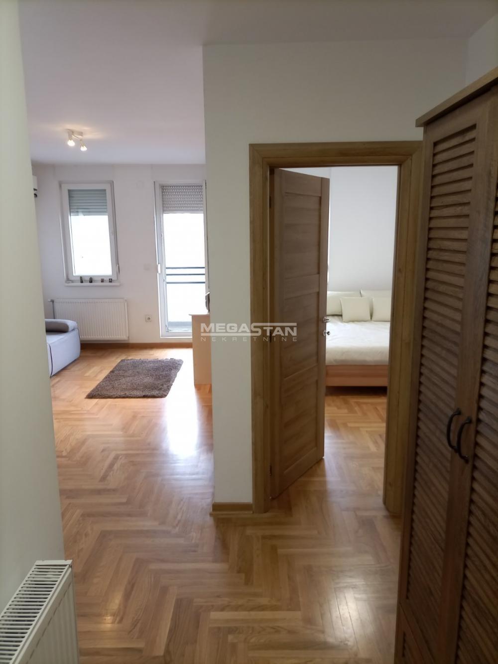 Stan Izdavanje Beograd Mali Mokri Lug 43 m2