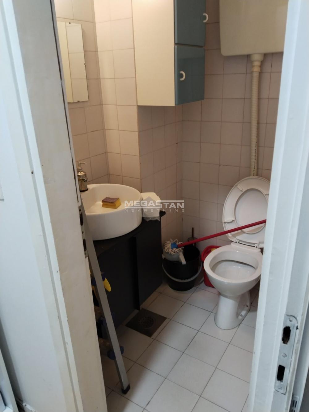 Lokal Prodaja Beograd Lokal Prodaja Beograd Južni Bulevar 19.5 m2