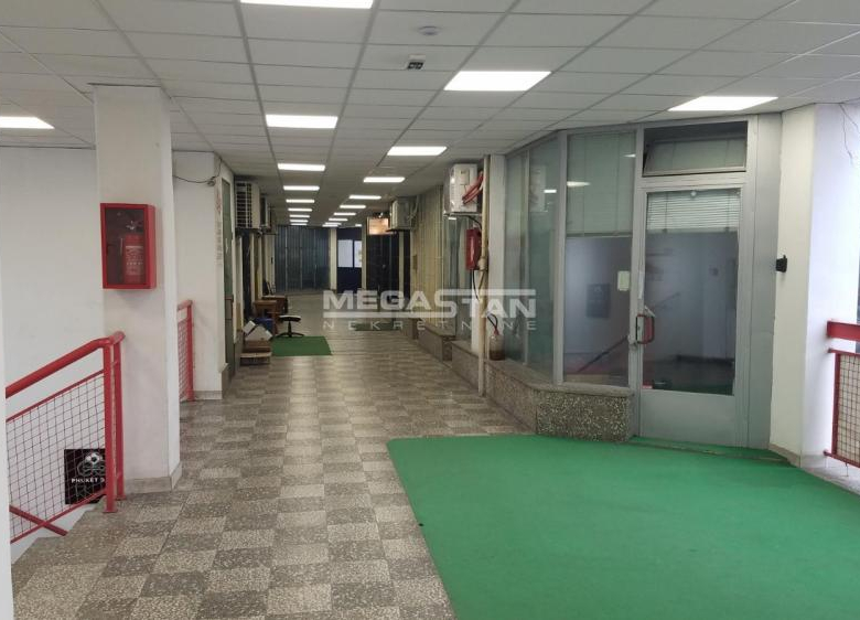 Lokal Prodaja Beograd Južni Bulevar 19.5 m2