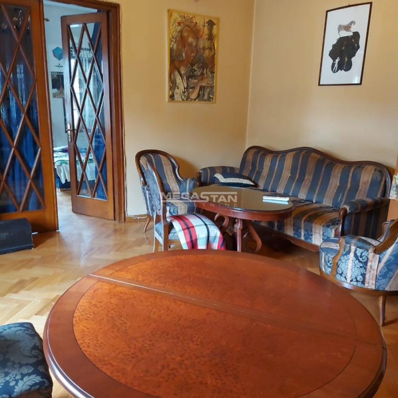 Stan Prodaja Beograd Krunski Venac 76 m2