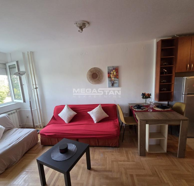 Stan Prodaja Beograd Blok 45 33 m2